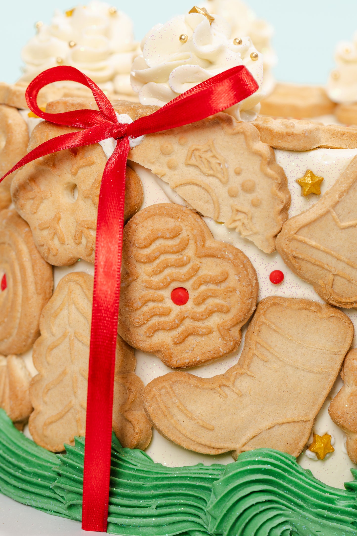 CHRISTMAS COOKIES CAKE
