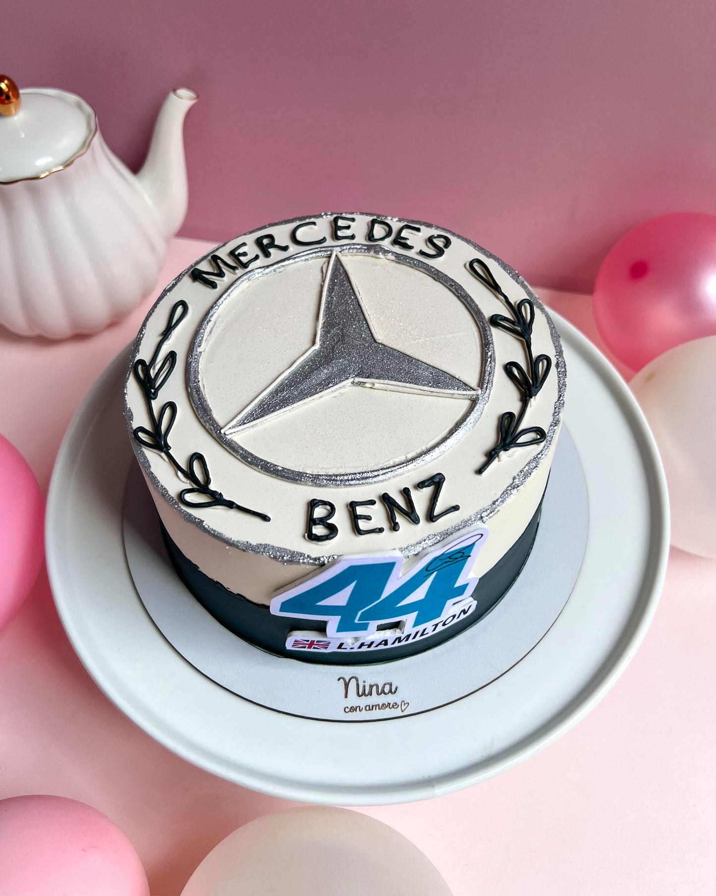 MERCEDES BENZ CAKE