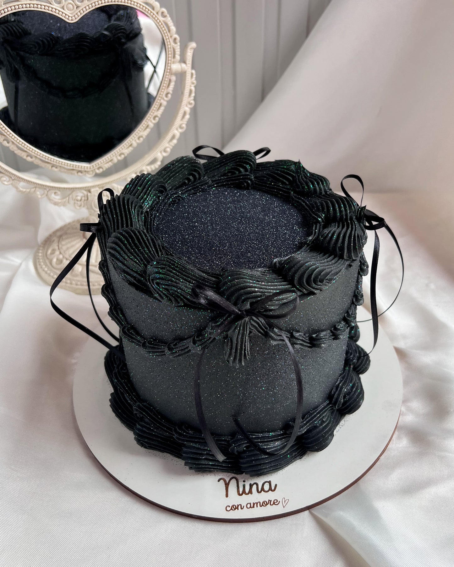MAGIC GLITTER CAKE - Negra
