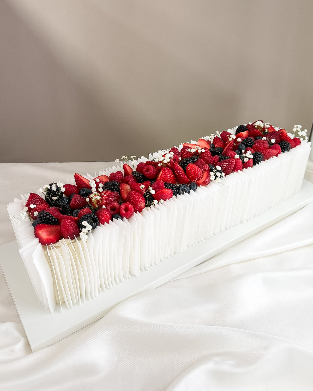 LONG CAKE - Frutas Frescas y Papel Wafer Comestible
