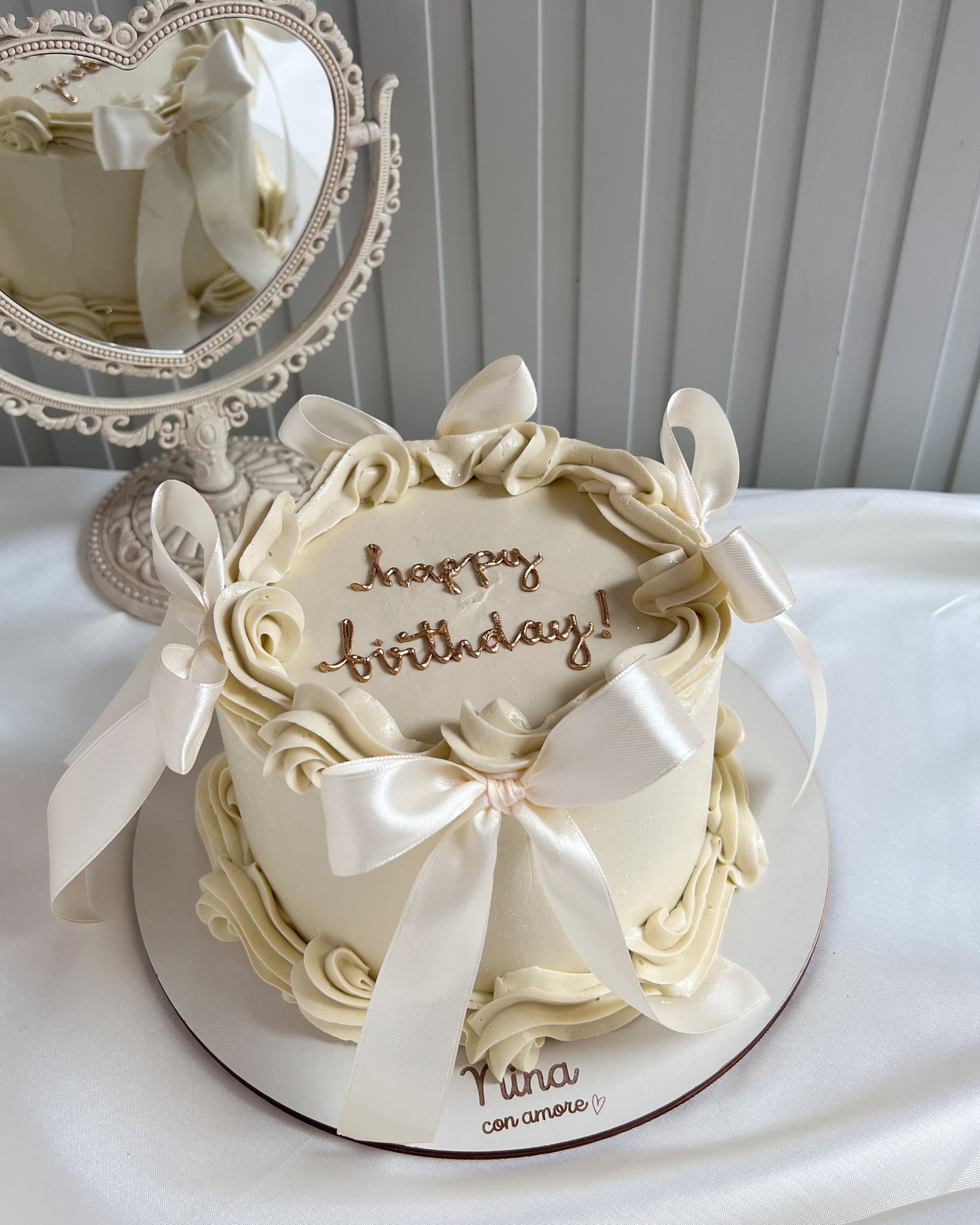 VINTAGE COQUETTE - Lazos Blancos