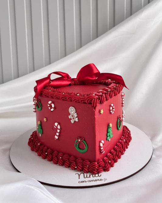 CHRISTMAS HEART CAKE