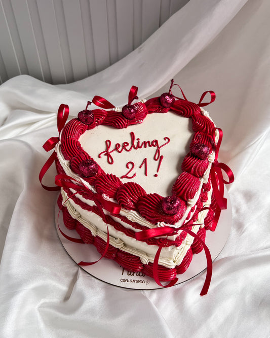 CORAZĂN VINTAGE BLANCO Y ROJO - Lazos + Cerezas