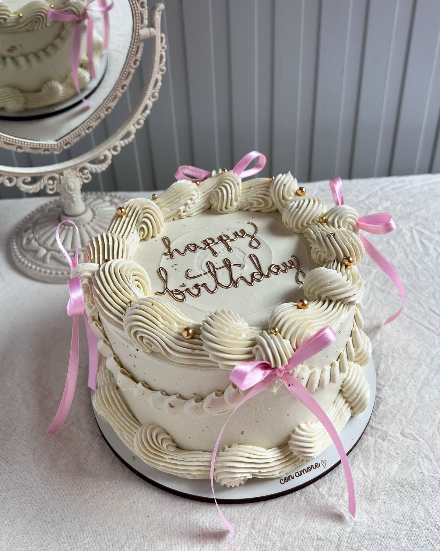 VINTAGE CAKE REDONDA BLANCA - Lazos