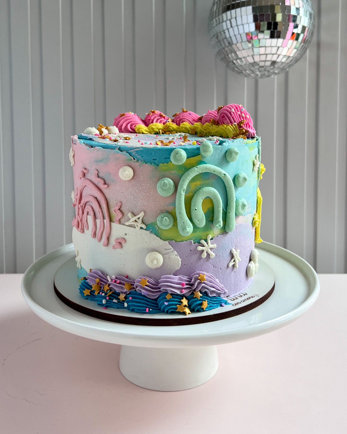 RAINBOWS CAKE