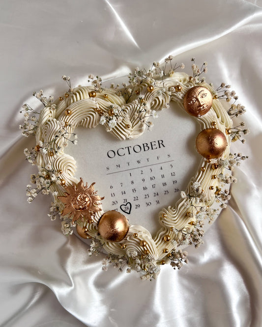 BURNING CAKE ASTRAL - Blanco y Dorado