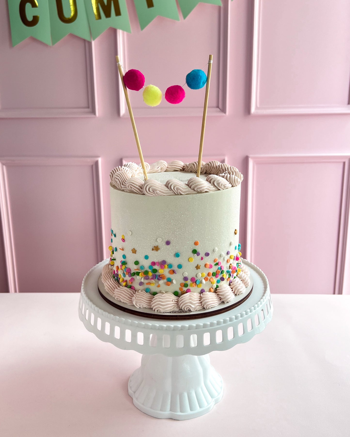 POM POM CAKE