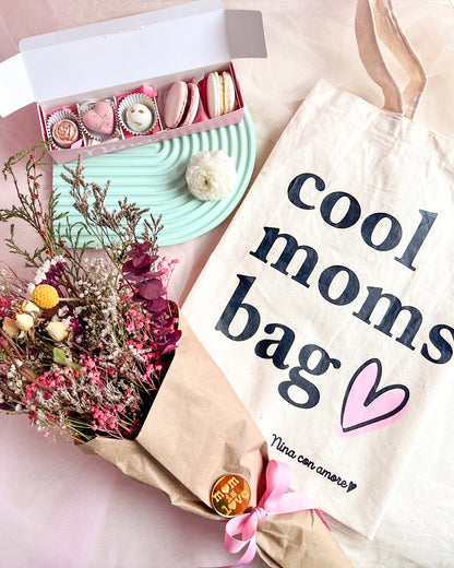 COOL MOM BAG con Macarons + Bombones + Flores Preservadas