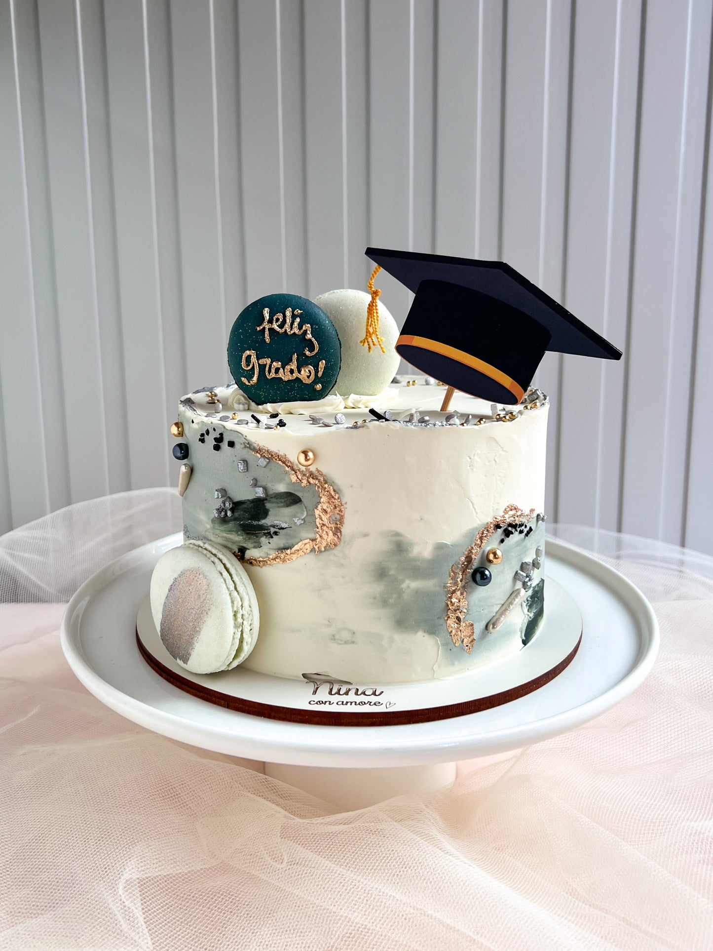 GRADUATION CAKE - Macarons - Gris