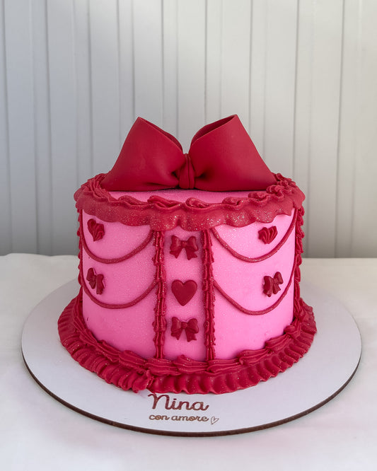 VINTAGE LAZOS CAKE- Rojo y Rosado