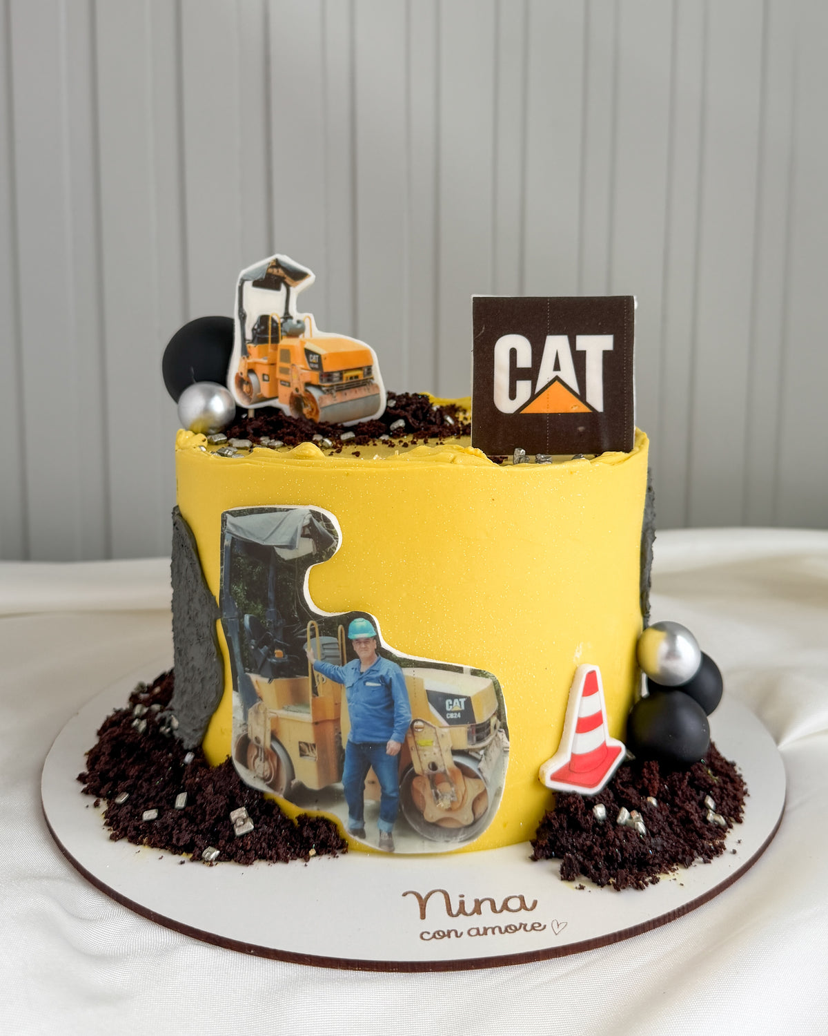 VOLQUETA / TRACTOMULA CAKE - CAT