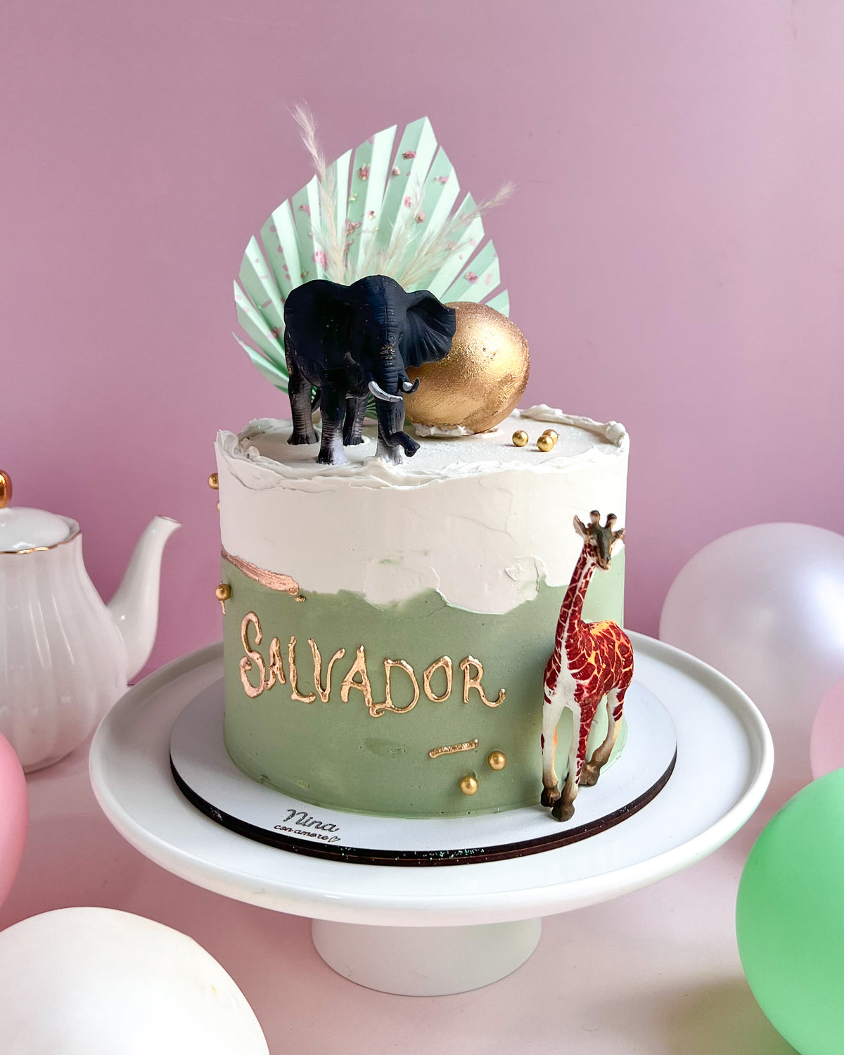 ANIMALES SALVAJES CAKE