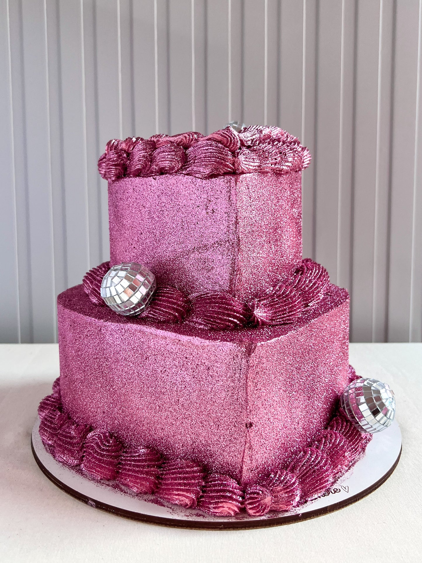 PINK GLITTER BURNING CAKE - DISCO BALLS