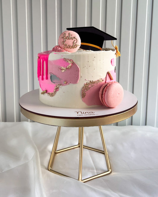 GRADUATION CAKE - Macarons - Pink