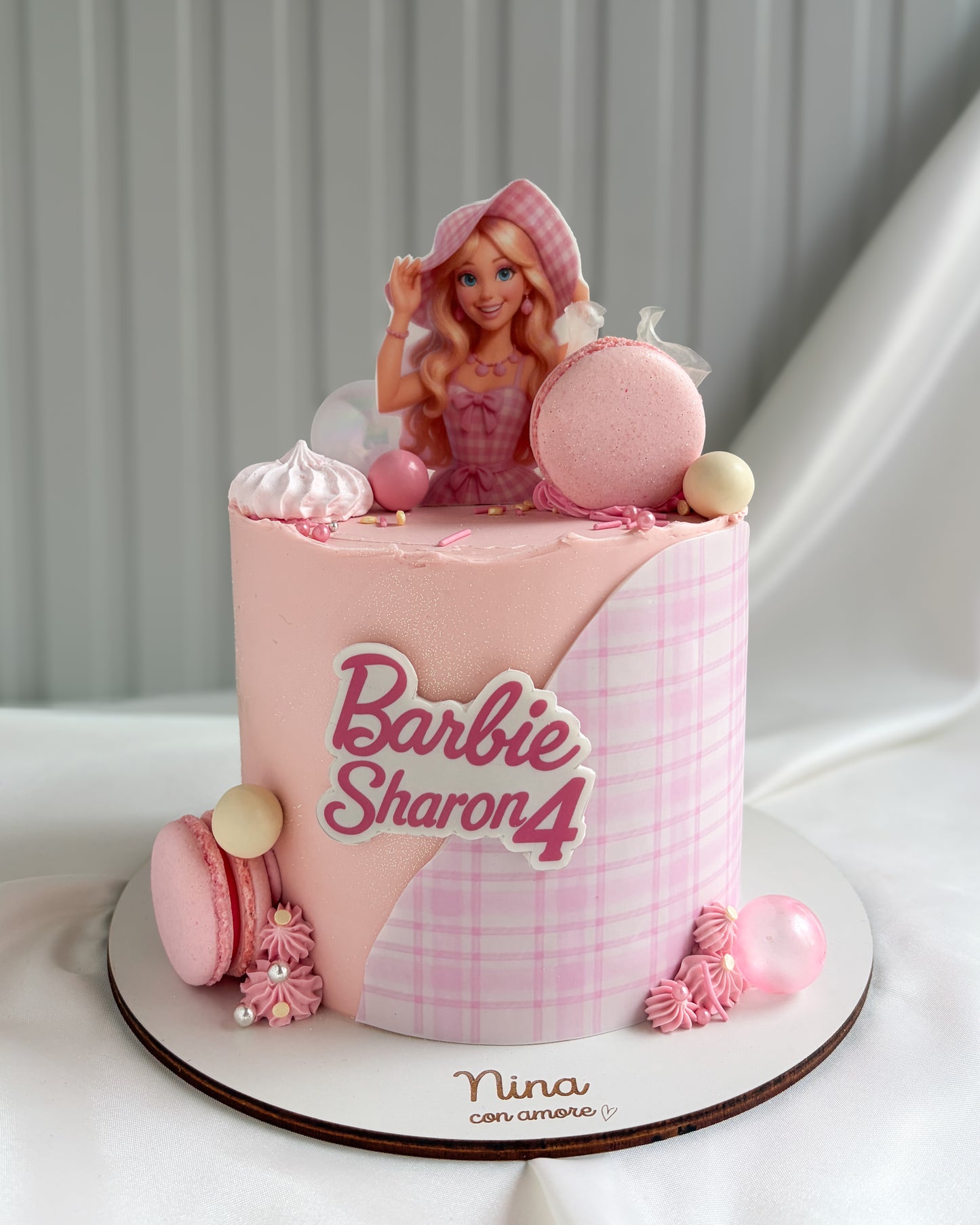 BARBIE CAKE -Macaron