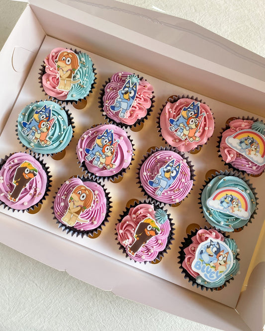 CUPCAKES DECORADOS - BLUEY