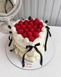 VINTAGE HEART CON FRAMBUESAS - Lazos Negros