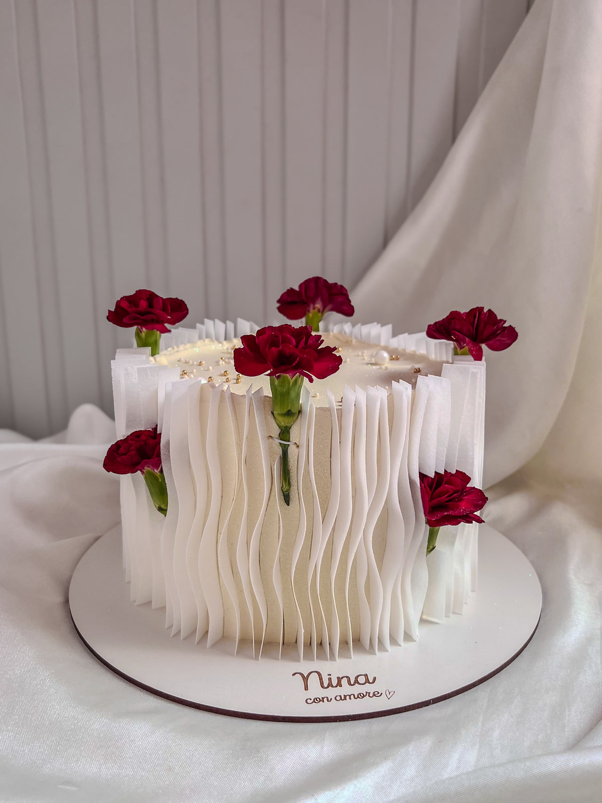 WAFER PAPER CAKE BLANCA CON FLORES ROJAS - Papel comestible
