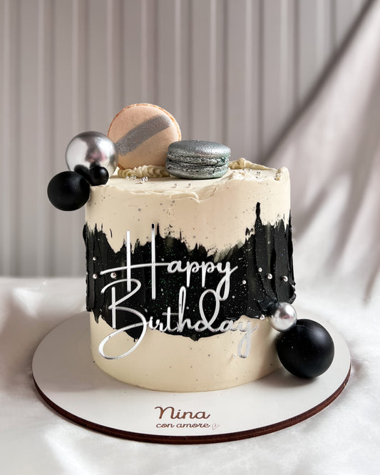 CAKE NEGRO Y PLATEADO - Esferas y Macarons