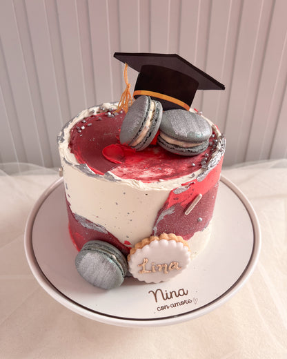 GRADUATION CAKE - Macarons - Red