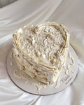 ARABESCOS HEART CAKE