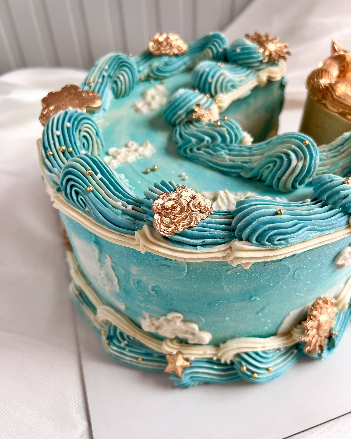 LUNA Y SOL CAKE
