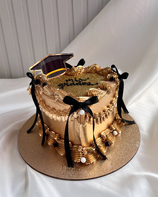 GLITTER HEART CAKE DORADO - Birrete y Lazos