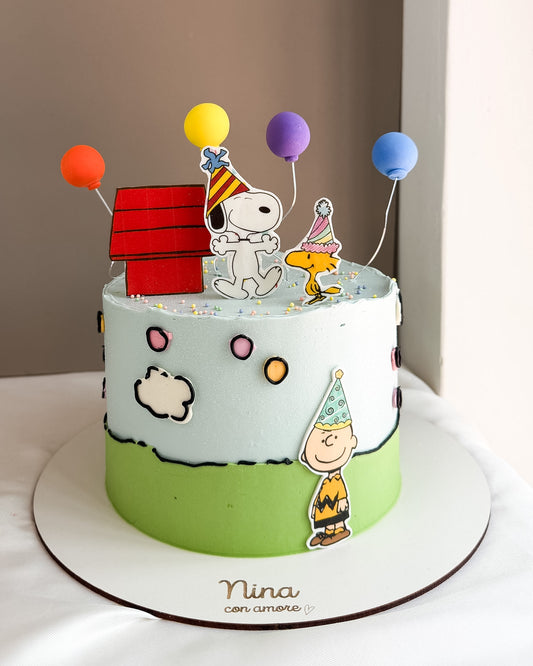 SNOOPY CAKE
