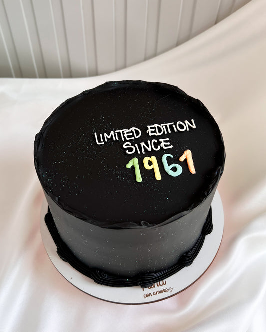 CAKE MINIMALISTA NEGRO - Limited Edition