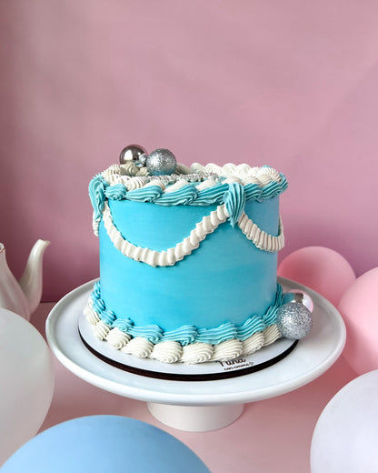 DANCING QUEEN CAKE