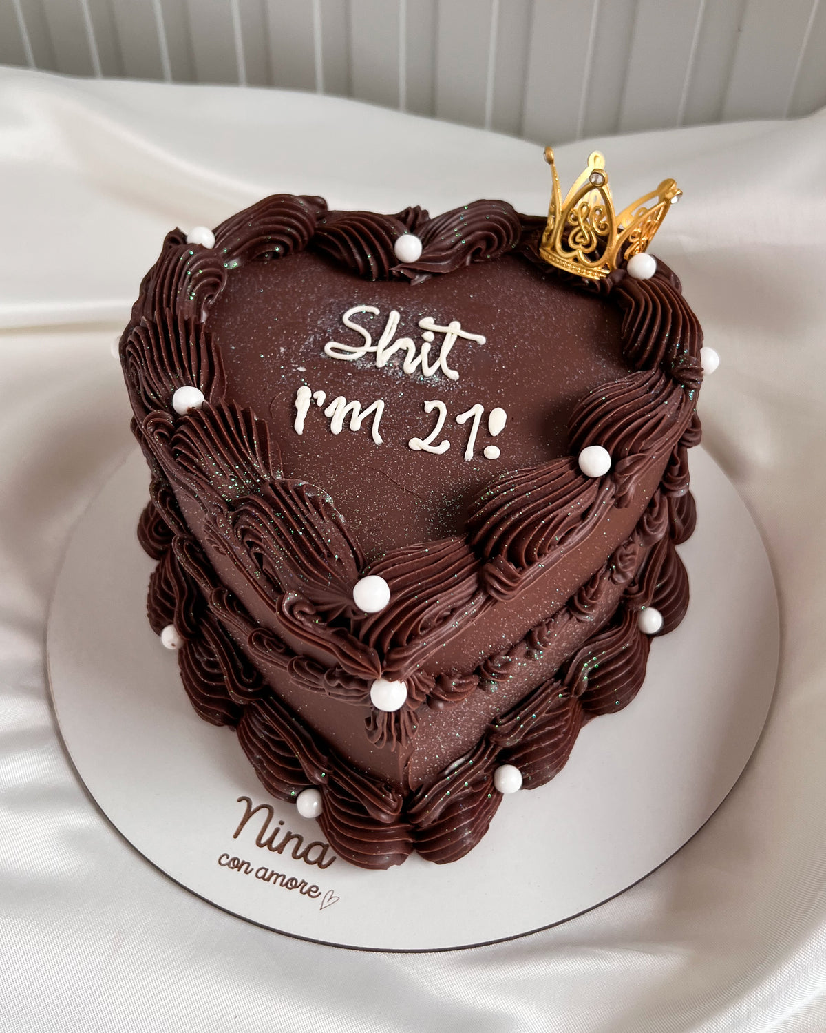 HEART CAKE MARRON - Corona + Perlas