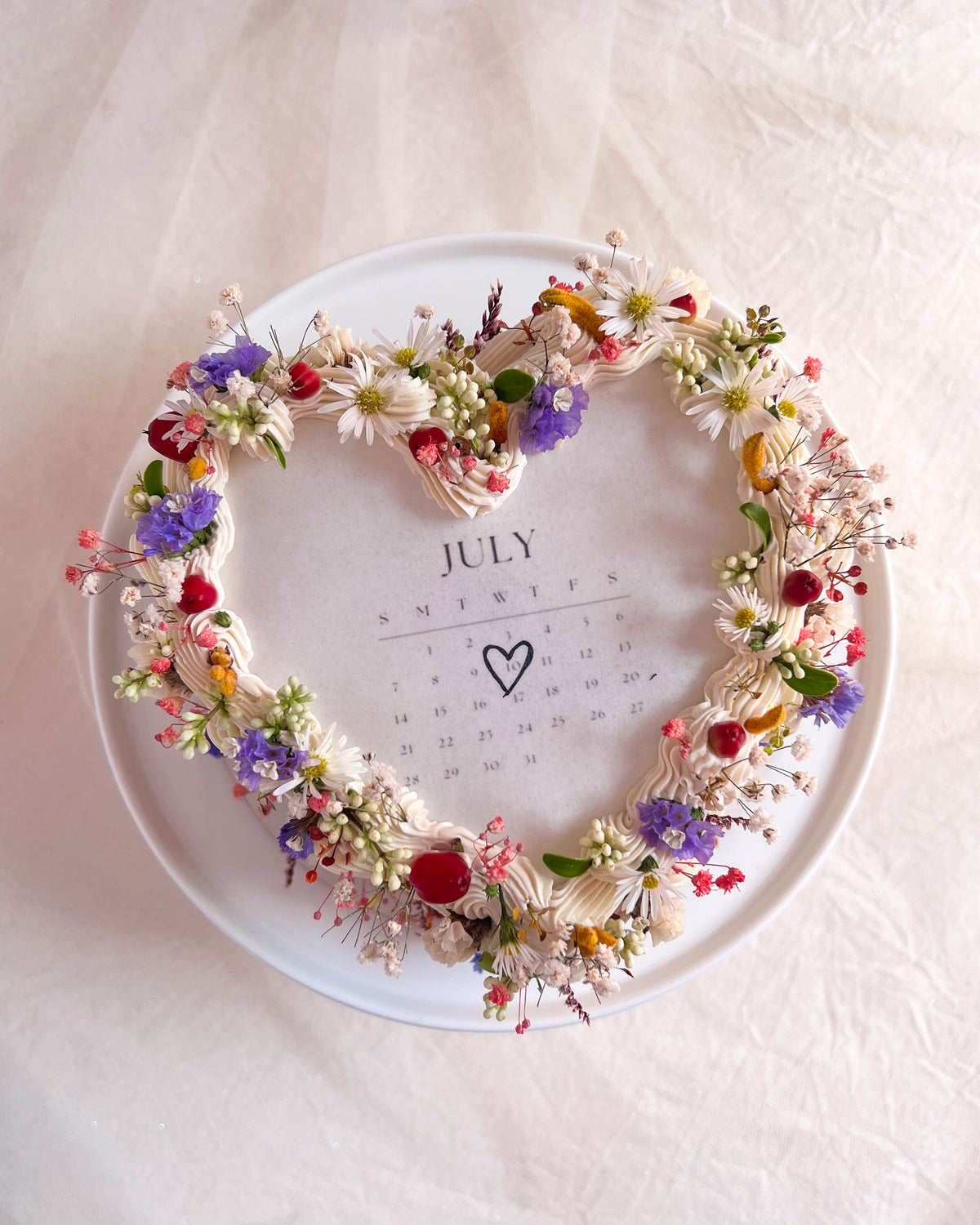 BURNING HEART BOHO FLORES
