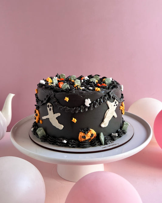 HALLOWEEN VINTAGE CAKE