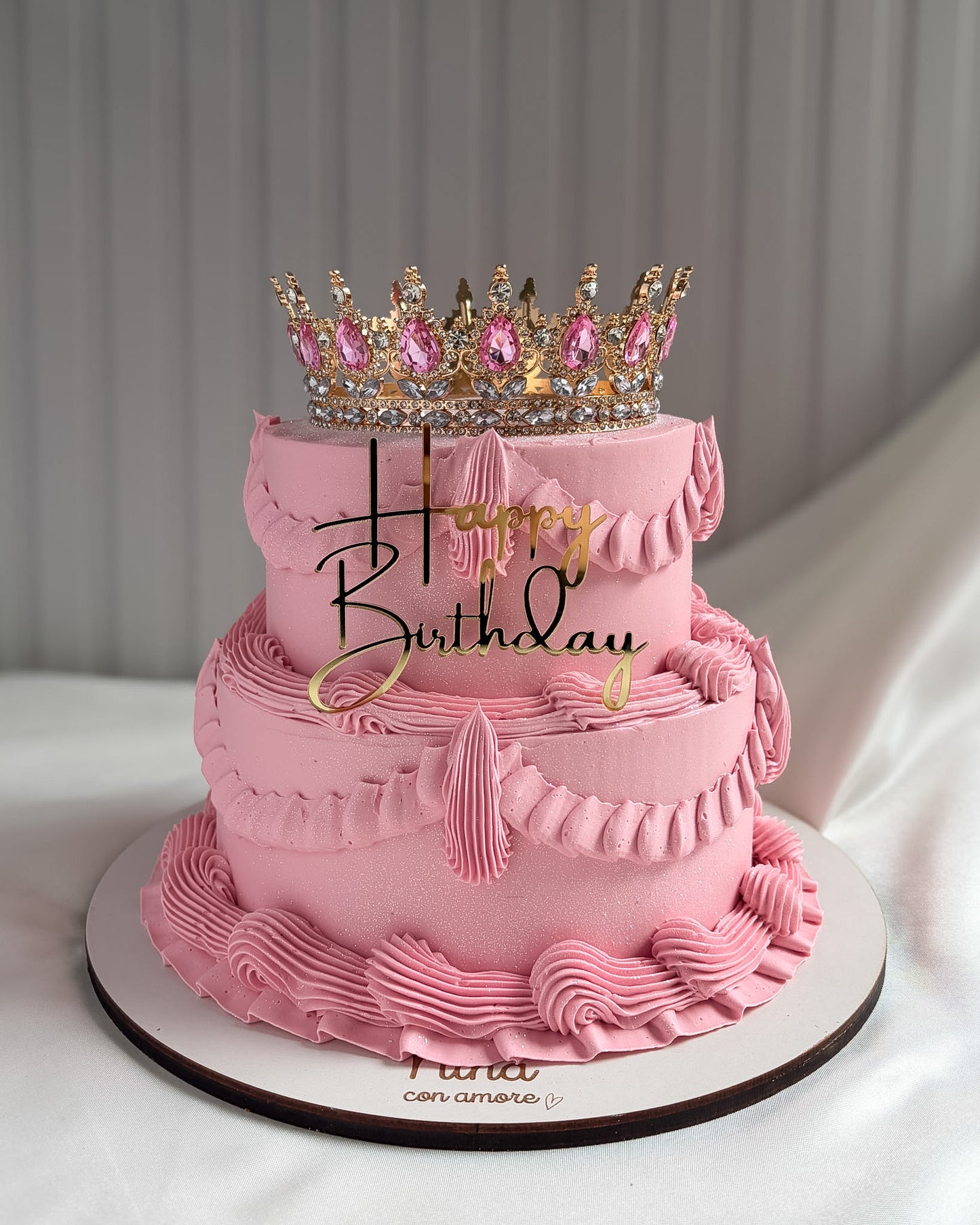 BIRTHDAY QUEEN CAKE ROSADA 2 Pisos - Corona