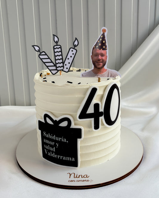 HAPPY BIRTHDAY - Foto con Gorrito y Regalo