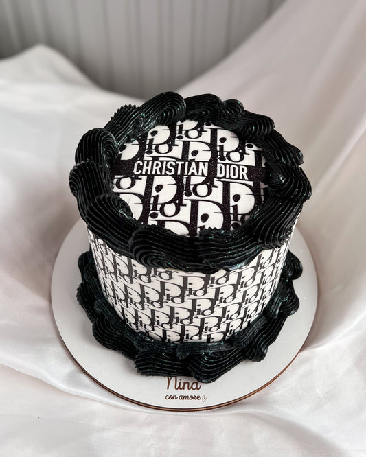 DIOR CAKE- Blanca y negra