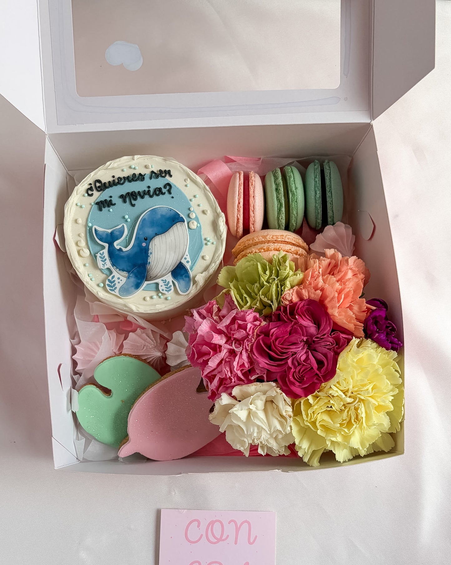 QUIERES SER MI NOVIA? BOX + Arreglo de Flores