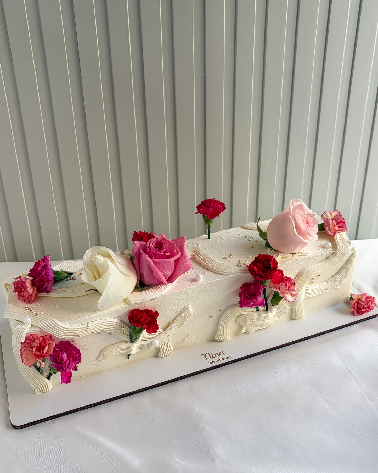 TORTA RECTANGULAR - Flores Naturales