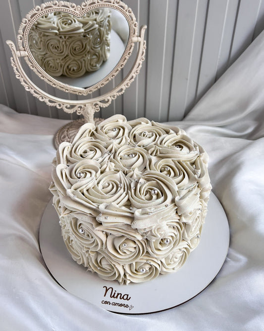ROSETAS CAKE BLANCA - Perlas Plateadas