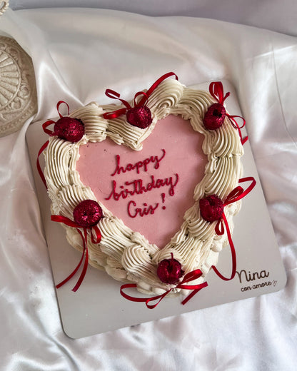 VINTAGE HEART CAKE - Lazos y Cerezas