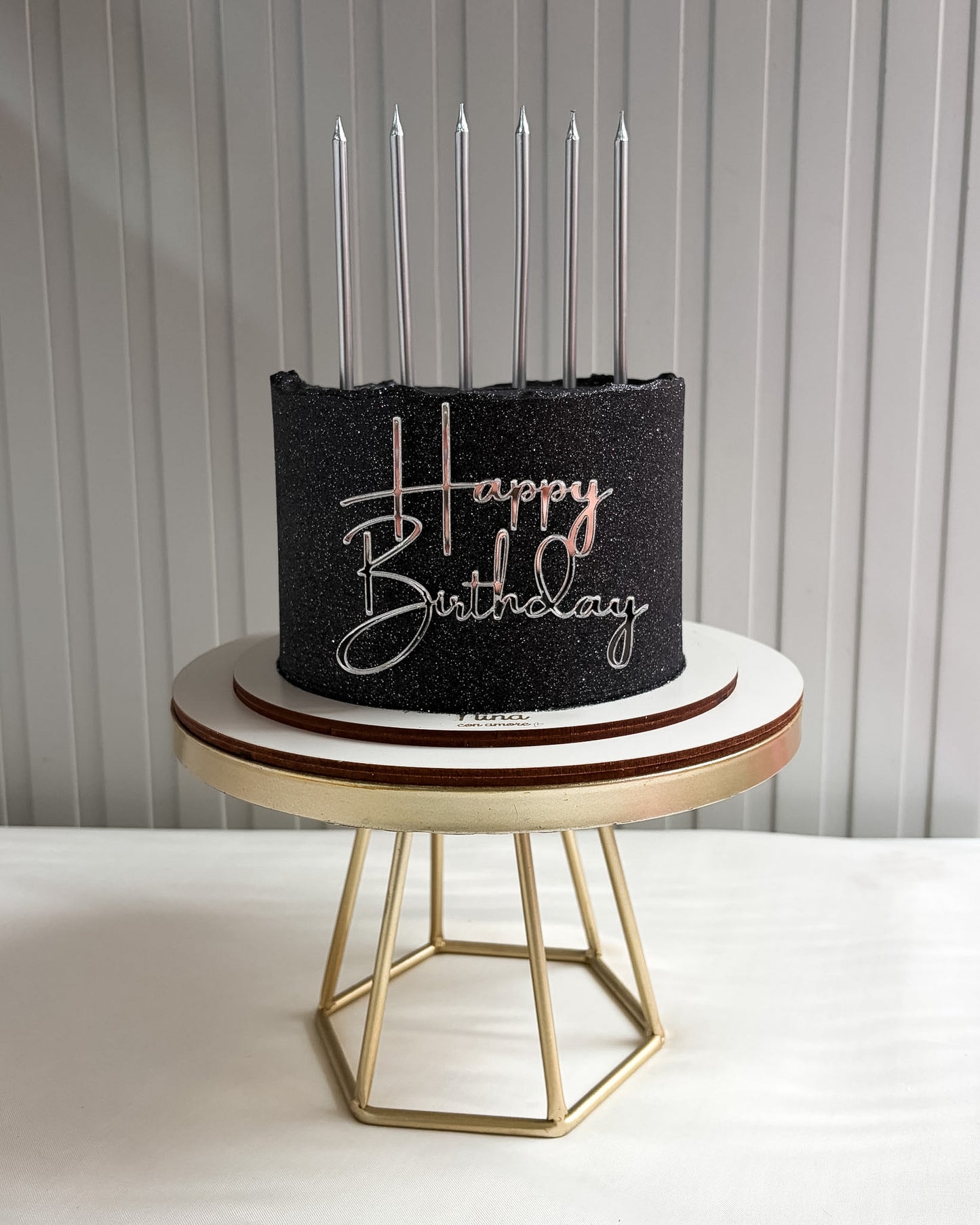 MINIMALIST CAKE NEGRA GLITER