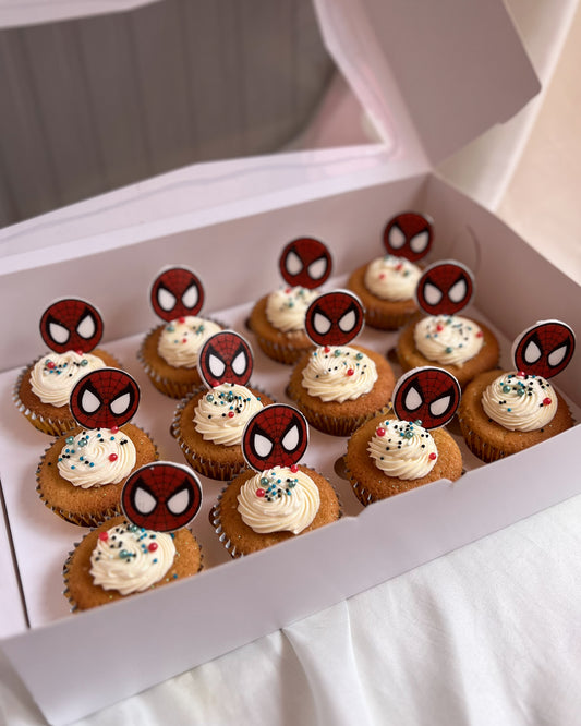 CUPCAKES DECORADOS - Deadpool