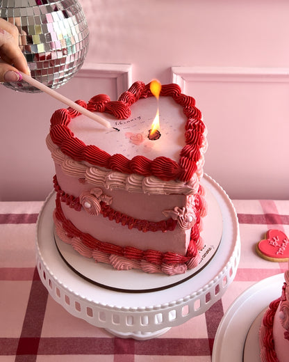 BURNING CAKE - Valentines