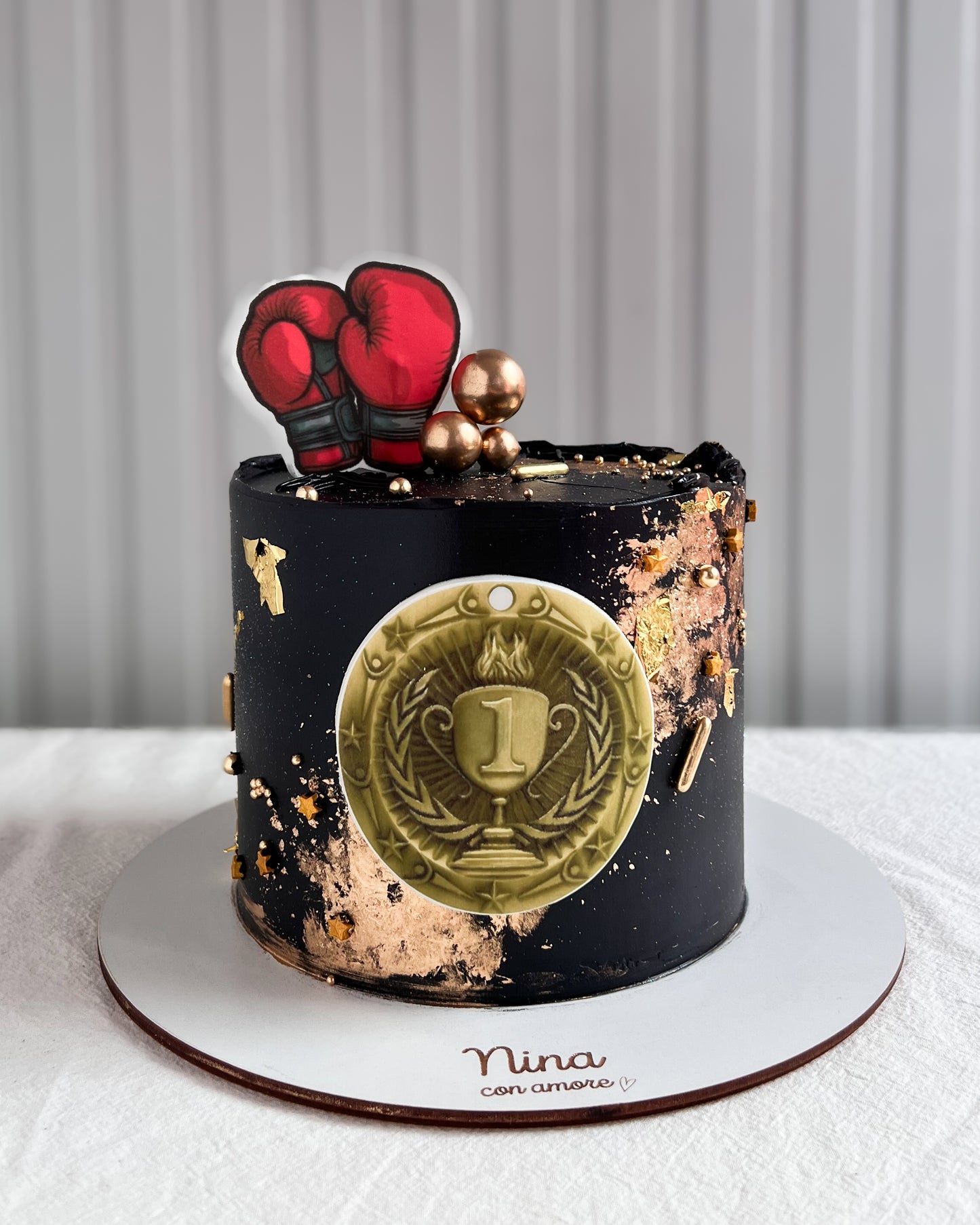 BOXEO CAKE