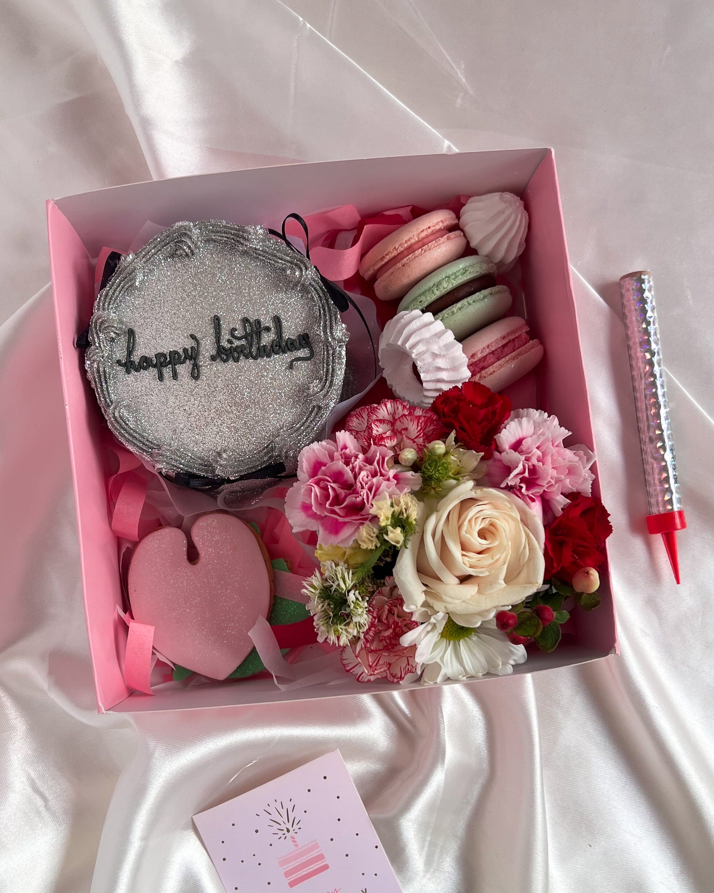 BIRTHDAY BOX + Arreglo de Flores - Silver Glitter