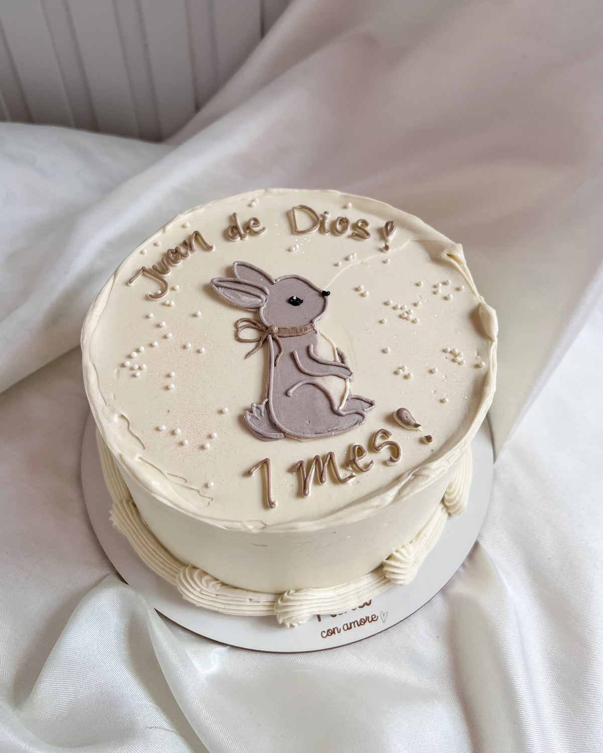 CONEJITO CAKE