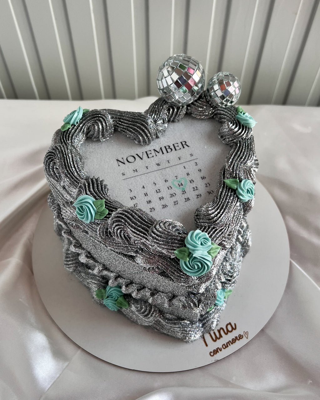 BURNING CAKE PLATEADA - Rosas Turquesa