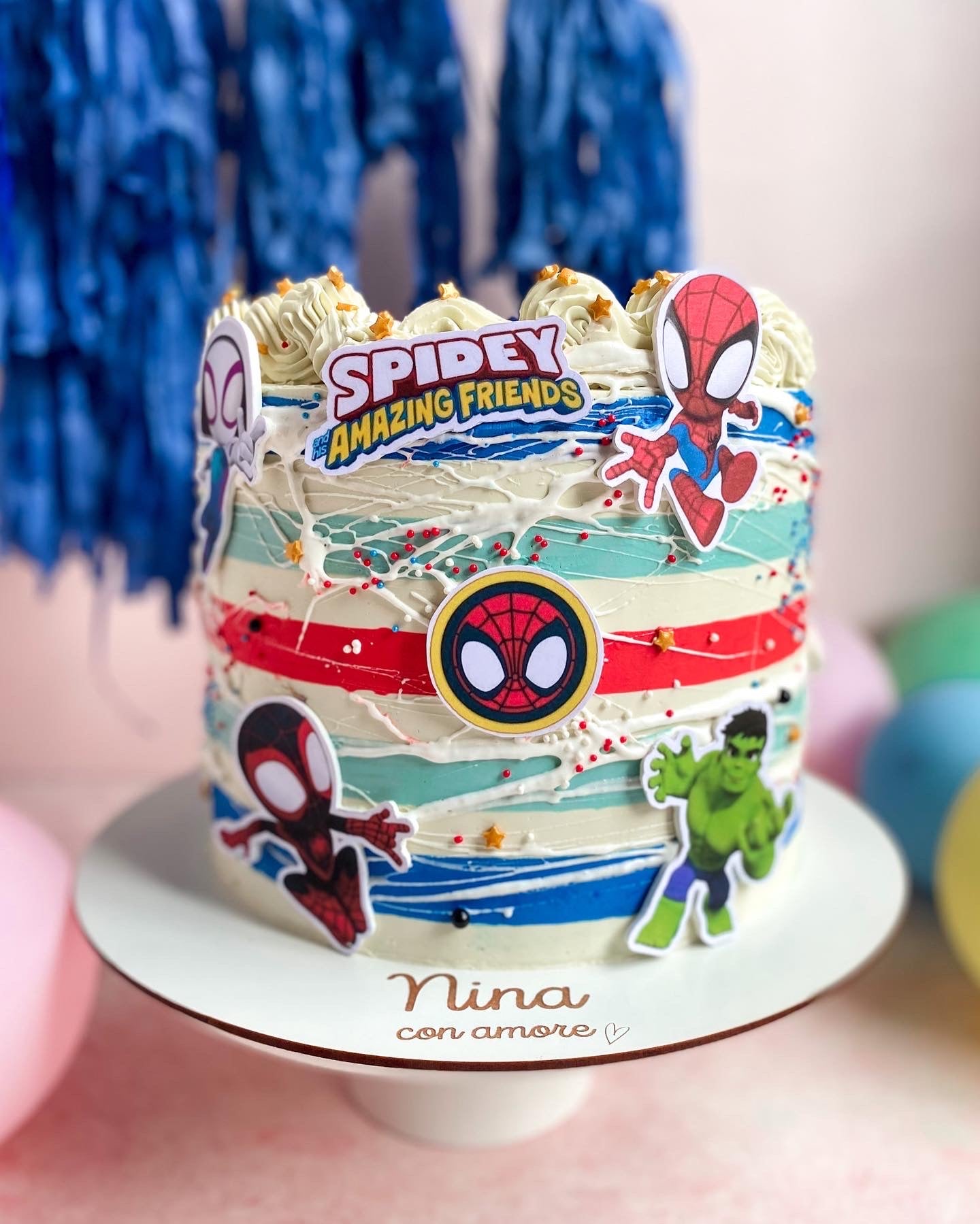 SPIDEY CAKE