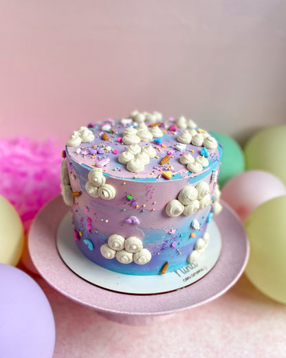 UNICORN DREAM CAKE