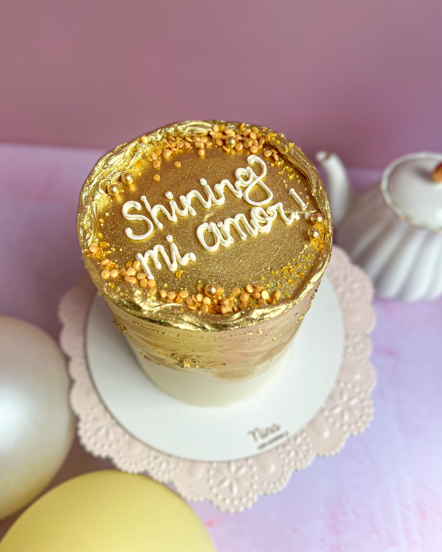 GOLDEN SHINE CAKE